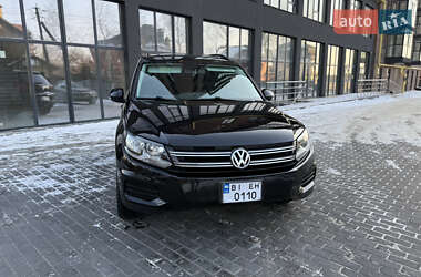 Внедорожник / Кроссовер Volkswagen Tiguan 2016 в Полтаве