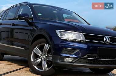 Внедорожник / Кроссовер Volkswagen Tiguan 2020 в Бродах