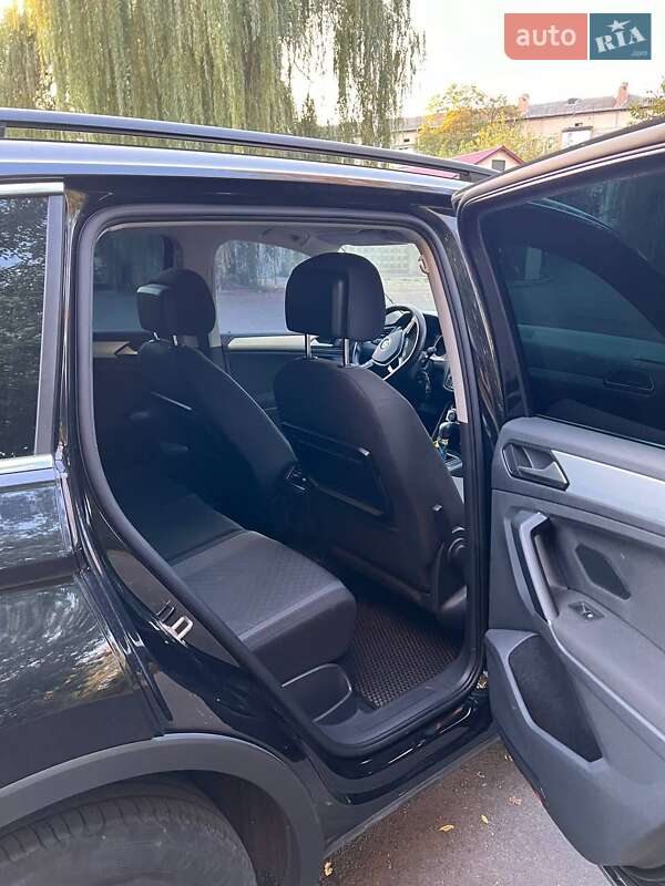 Внедорожник / Кроссовер Volkswagen Tiguan 2016 в Ивано-Франковске фото 15 Внедорожник / Кроссовер Volkswagen Tiguan 2016 в Ивано-Франковске