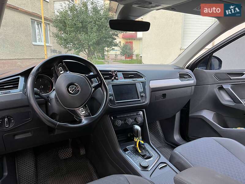 Внедорожник / Кроссовер Volkswagen Tiguan 2016 в Ивано-Франковске фото 20 Внедорожник / Кроссовер Volkswagen Tiguan 2016 в Ивано-Франковске