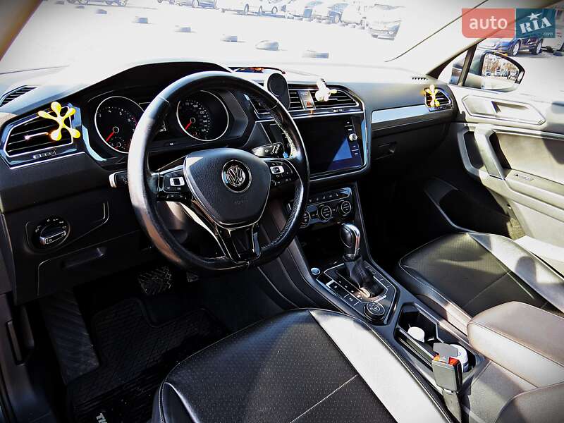 Внедорожник / Кроссовер Volkswagen Tiguan 2017 в Черкассах