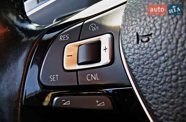 Позашляховик / Кросовер Volkswagen Tiguan 2017 в  фото 12 Позашляховик / Кросовер Volkswagen Tiguan 2017 в