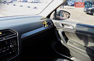 Позашляховик / Кросовер Volkswagen Tiguan 2017 в  фото 16 Позашляховик / Кросовер Volkswagen Tiguan 2017 в