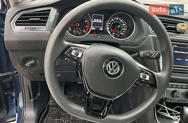 Внедорожник / Кроссовер Volkswagen Tiguan 2019 в Львове