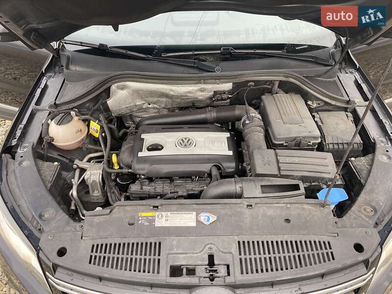 Позашляховик / Кросовер Volkswagen Tiguan 2013 в Чернівцях