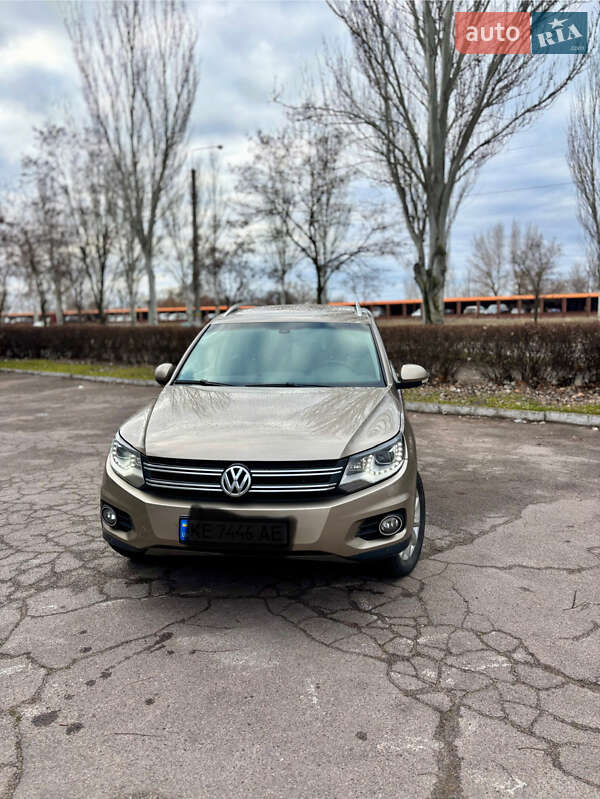 Позашляховик / Кросовер Volkswagen Tiguan 2012 в Дніпрі