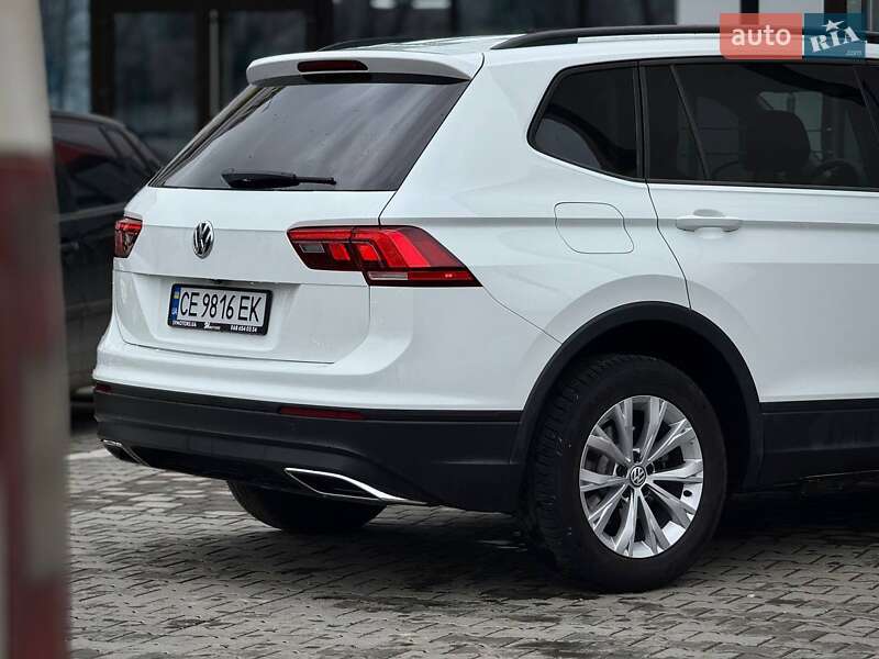 Позашляховик / Кросовер Volkswagen Tiguan 2019 в Чернівцях