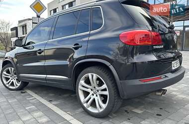 Внедорожник / Кроссовер Volkswagen Tiguan 2012 в Ужгороде