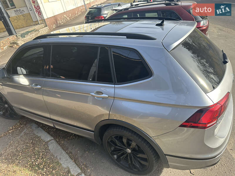 Внедорожник / Кроссовер Volkswagen Tiguan 2019 в Черкассах фото 4 Внедорожник / Кроссовер Volkswagen Tiguan 2019 в Черкассах