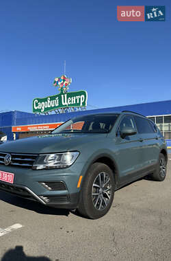 Позашляховик / Кросовер Volkswagen Tiguan 2020 в Луцьку