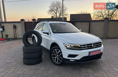 Внедорожник / Кроссовер Volkswagen Tiguan 2019 в Луцке