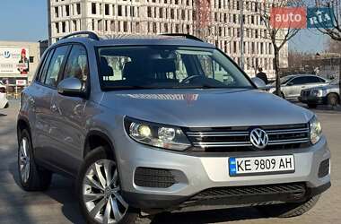 Внедорожник / Кроссовер Volkswagen Tiguan 2015 в Днепре