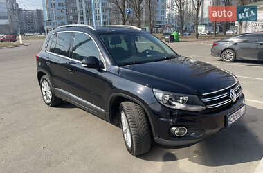 Внедорожник / Кроссовер Volkswagen Tiguan 2012 в Черкассах