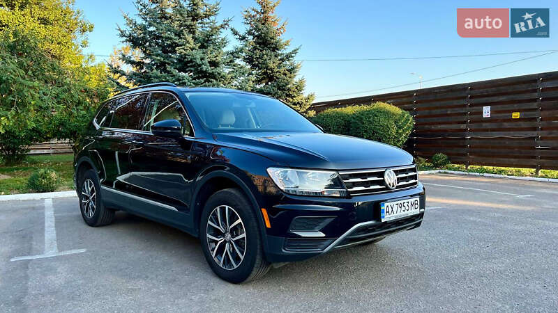 Внедорожник / Кроссовер Volkswagen Tiguan 2020 в Полтаве