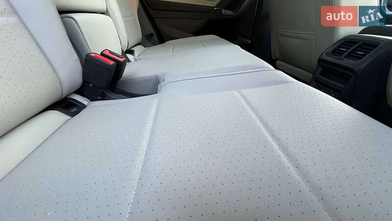 Внедорожник / Кроссовер Volkswagen Tiguan 2020 в Полтаве