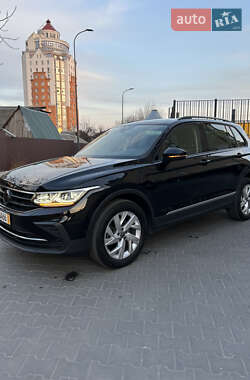 Внедорожник / Кроссовер Volkswagen Tiguan 2022 в Белой Церкви