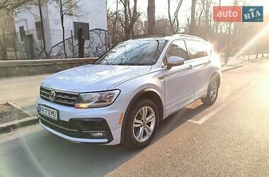 Позашляховик / Кросовер Volkswagen Tiguan 2018 в Києві