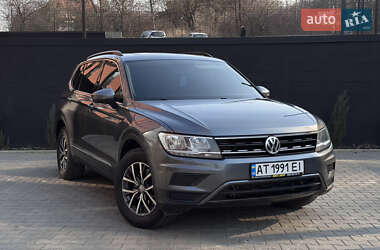 Внедорожник / Кроссовер Volkswagen Tiguan 2018 в Черновцах