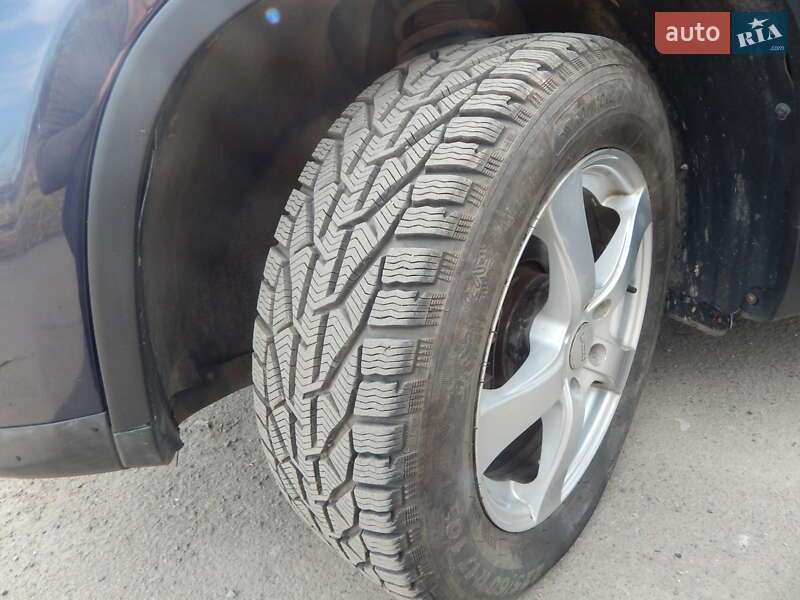 Внедорожник / Кроссовер Volkswagen Tiguan 2015 в Калуше