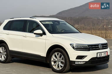 Внедорожник / Кроссовер Volkswagen Tiguan 2018 в Хусте