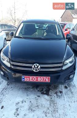 Внедорожник / Кроссовер Volkswagen Tiguan 2012 в Луцке