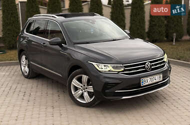 Внедорожник / Кроссовер Volkswagen Tiguan 2020 в Хмельницком