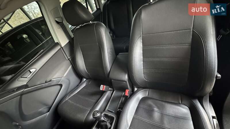 Позашляховик / Кросовер Volkswagen Tiguan 2013 в Кременчуці