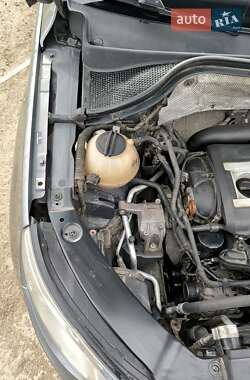 Внедорожник / Кроссовер Volkswagen Tiguan 2011 в 