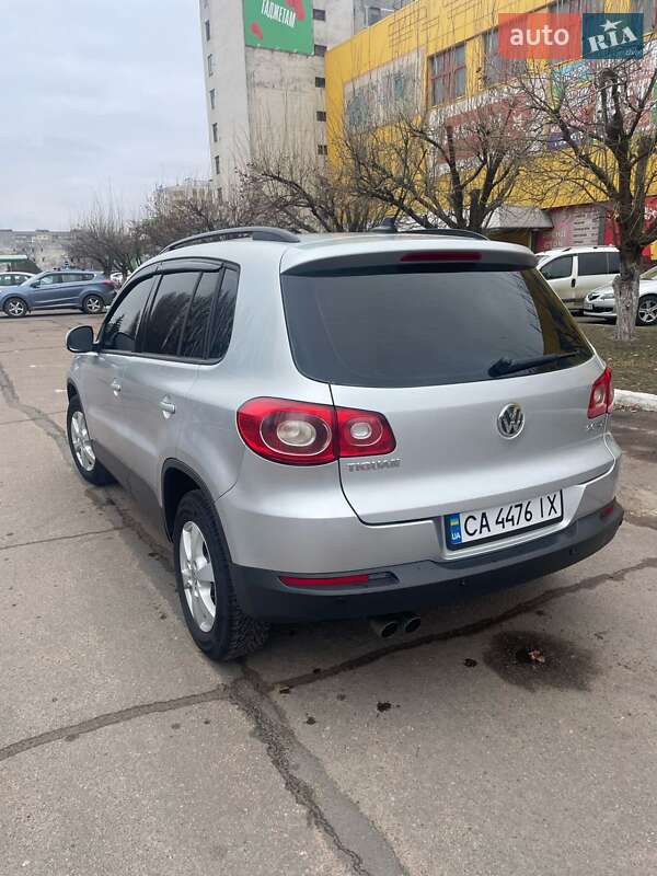 Позашляховик / Кросовер Volkswagen Tiguan 2008 в Черкасах