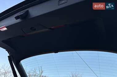 Внедорожник / Кроссовер Volkswagen Tiguan 2021 в 