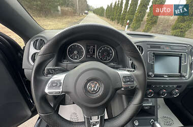 Внедорожник / Кроссовер Volkswagen Tiguan 2016 в 