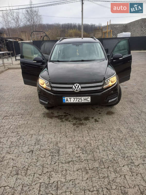 Внедорожник / Кроссовер Volkswagen Tiguan 2015 в Долине