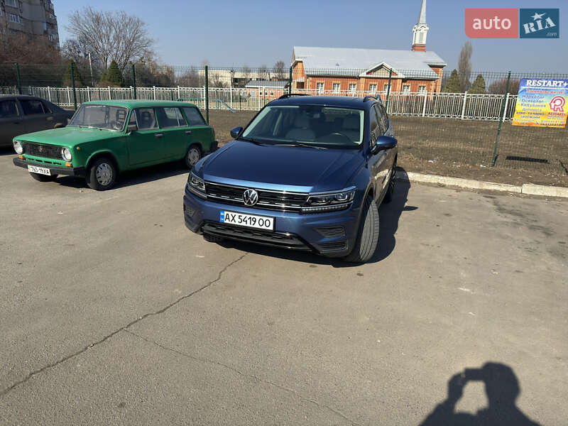 Внедорожник / Кроссовер Volkswagen Tiguan 2018 в Харькове