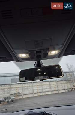 Внедорожник / Кроссовер Volkswagen Tiguan 2020 в 