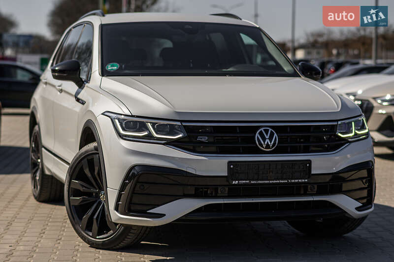 Внедорожник / Кроссовер Volkswagen Tiguan 2021 в Львове