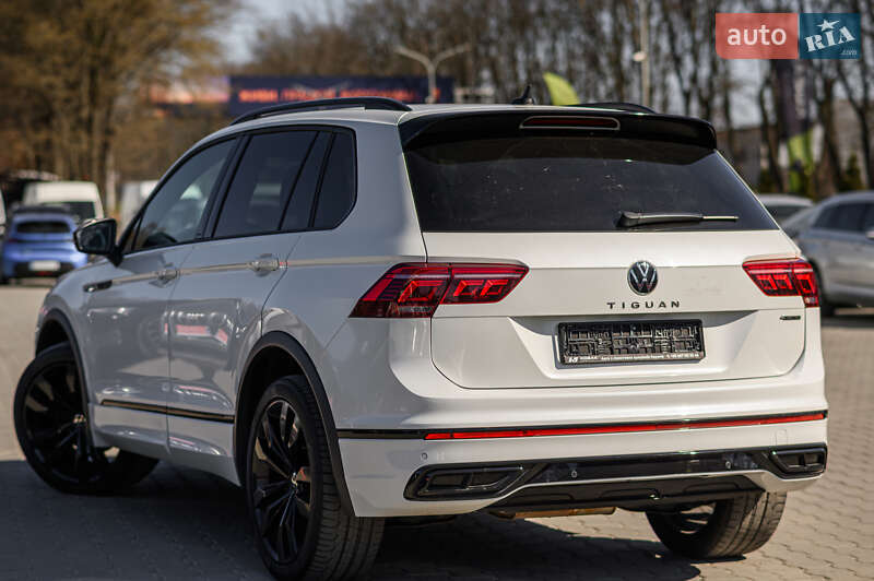 Внедорожник / Кроссовер Volkswagen Tiguan 2021 в Львове
