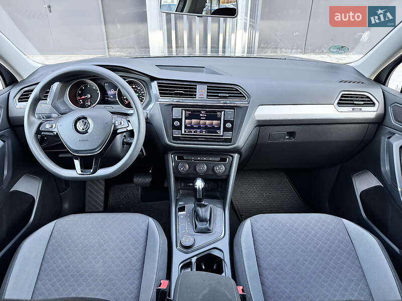 Внедорожник / Кроссовер Volkswagen Tiguan 2020 в Киеве