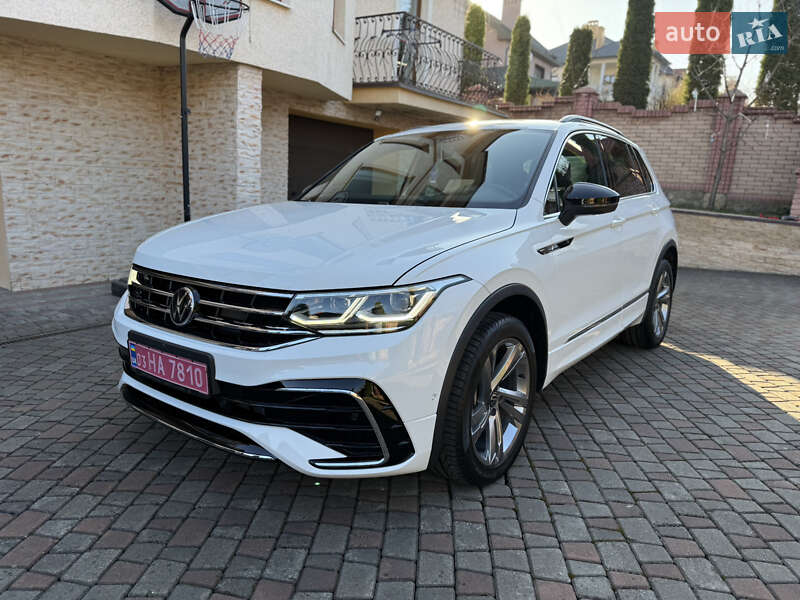 Внедорожник / Кроссовер Volkswagen Tiguan 2022 в Черновцах
