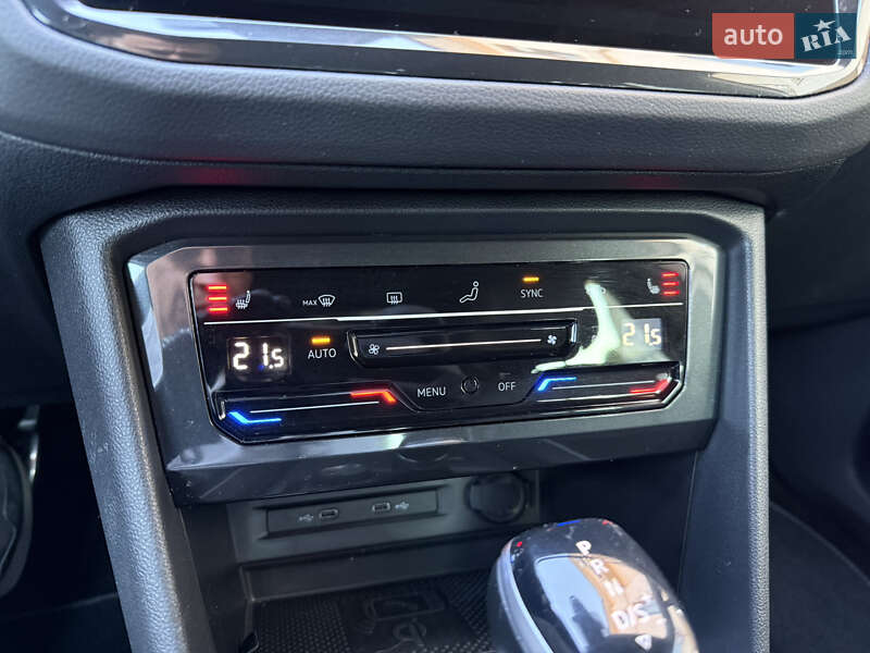 Внедорожник / Кроссовер Volkswagen Tiguan 2022 в Черновцах