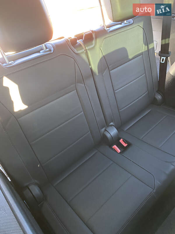 Позашляховик / Кросовер Volkswagen Tiguan 2020 в Одесі