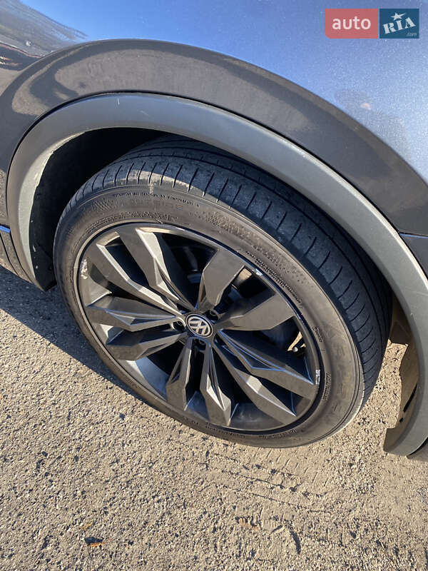 Позашляховик / Кросовер Volkswagen Tiguan 2020 в Одесі