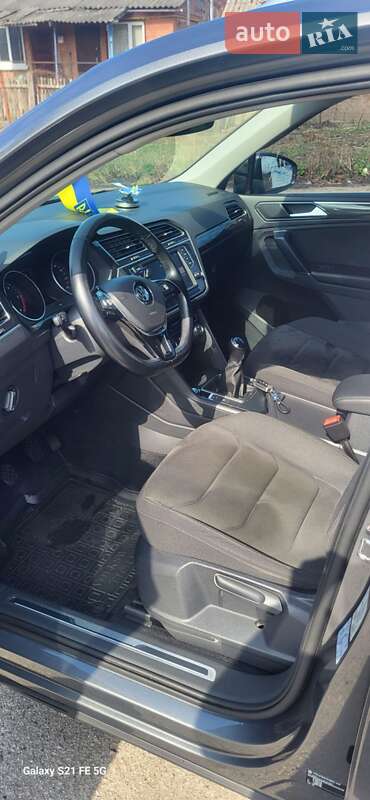 Внедорожник / Кроссовер Volkswagen Tiguan 2017 в Фастове