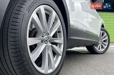 Внедорожник / Кроссовер Volkswagen Tiguan 2018 в 