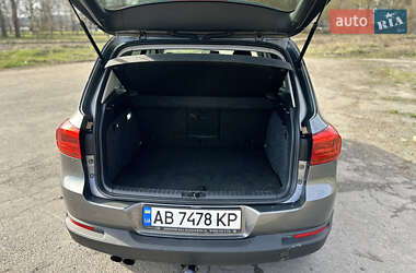 Внедорожник / Кроссовер Volkswagen Tiguan 2011 в 
