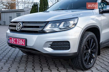 Позашляховик / Кросовер Volkswagen Tiguan 2018 в 
