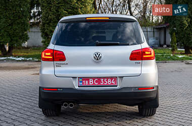 Позашляховик / Кросовер Volkswagen Tiguan 2018 в 