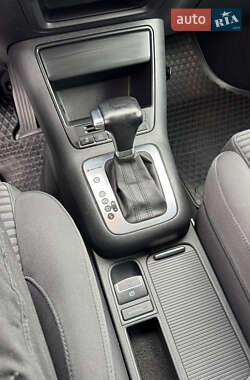 Внедорожник / Кроссовер Volkswagen Tiguan 2010 в 