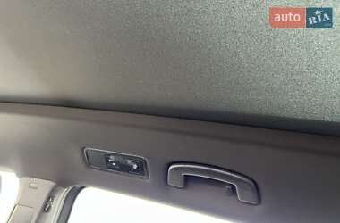 Внедорожник / Кроссовер Volkswagen Tiguan 2020 в 