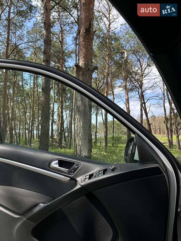 Позашляховик / Кросовер Volkswagen Tiguan 2013 в Миколаєві