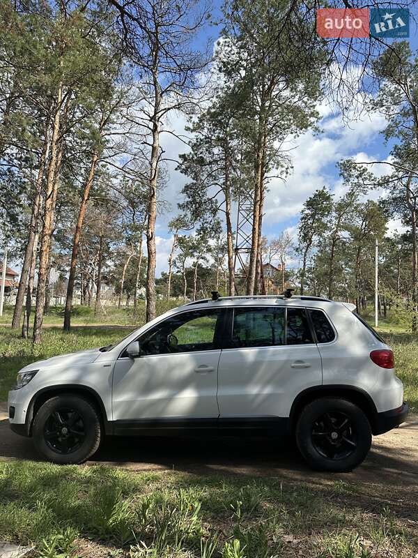 Позашляховик / Кросовер Volkswagen Tiguan 2013 в Миколаєві